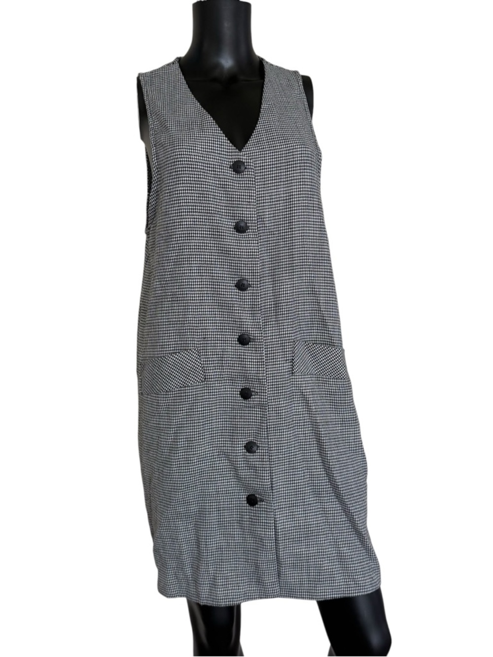 Sleeveless Black & White Houndstooth Button-Front Midi Dress